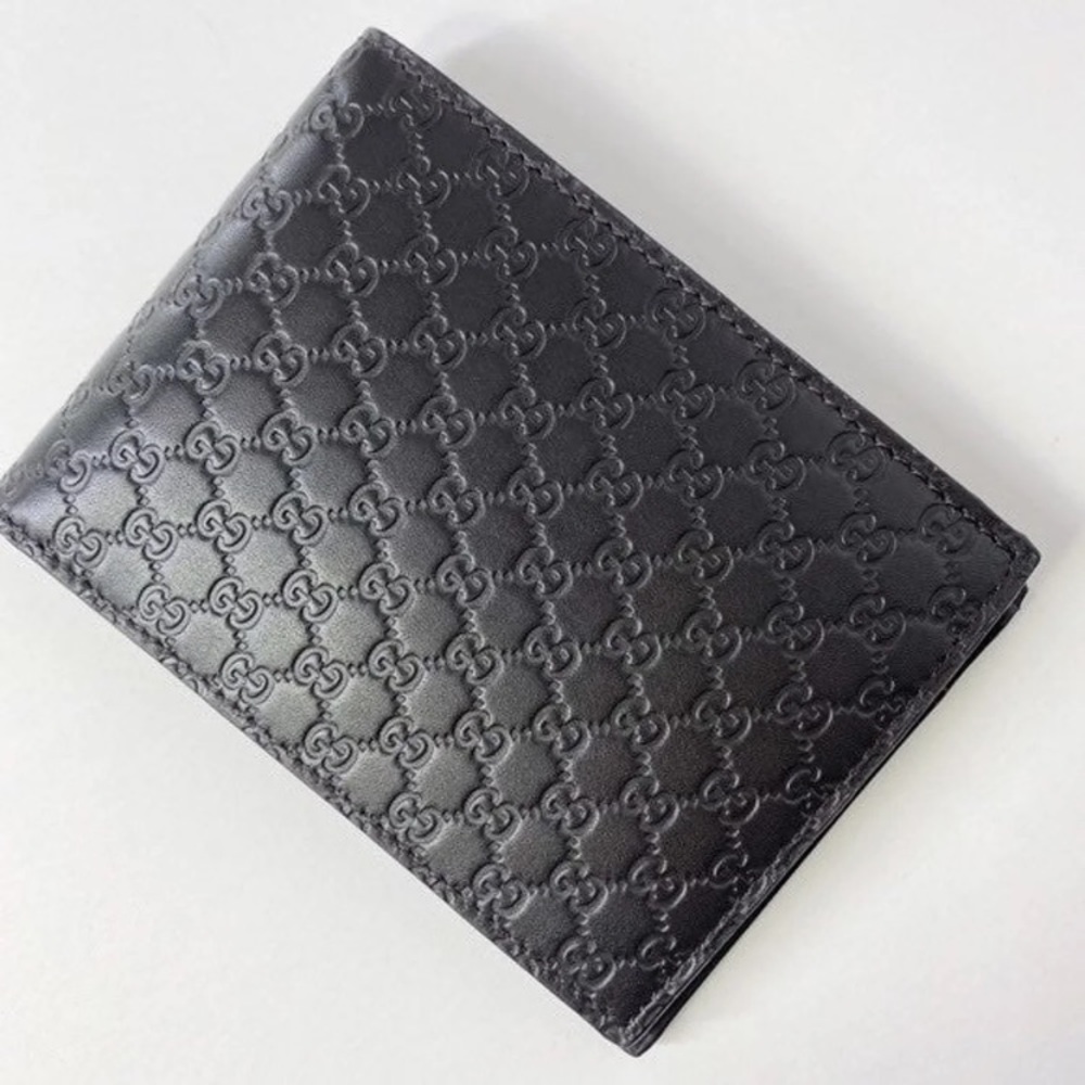 Authentic Gucci Mens Wallet